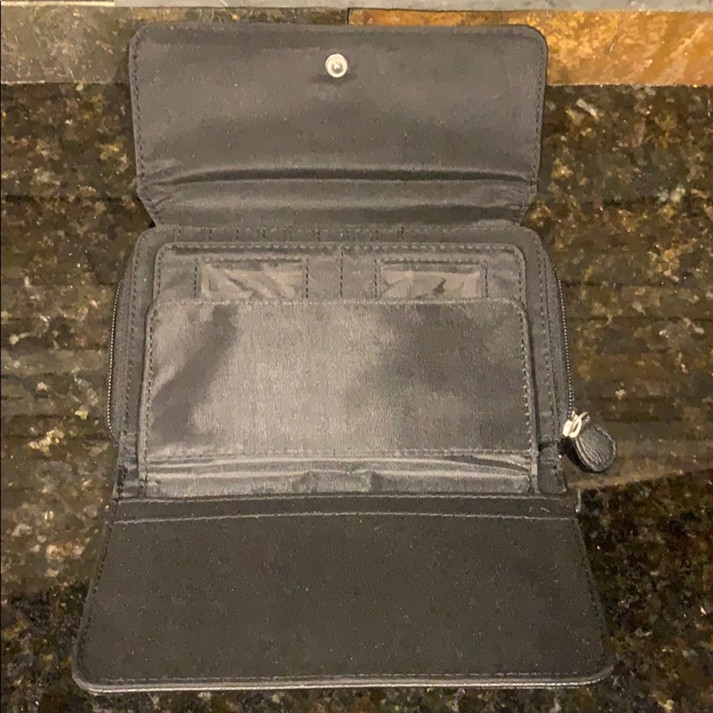 Black Wallet - Picture 3 of 5